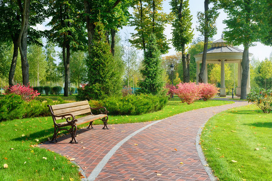 Ernst-Thälmann-Park